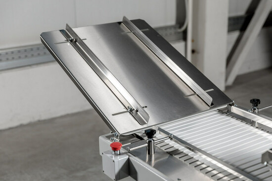 Автоматическая хлеборезательная машина МРХ-3-420