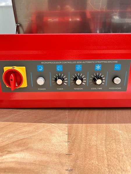 Стреппинг машина полуавтоматическая SP 501 Стреппинг машина полуавтоматическая SP 501