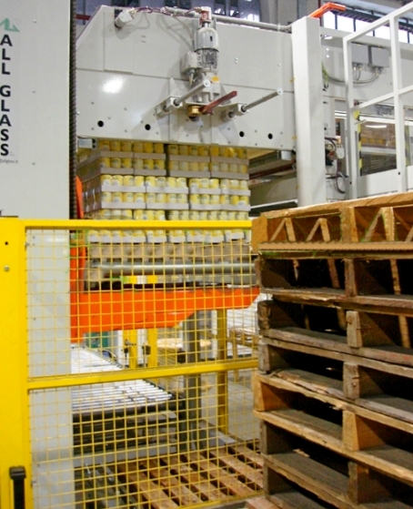 Паллетайзер с верхней подачей