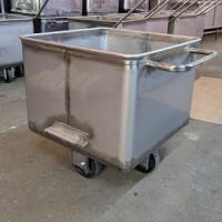 ТЕЛЕЖКА ЧАН 200 ЛИТРОВ AISI 304 (ТОЛЩИНА СТЕНОК 1,5 ММ) ТЕЛЕЖКА ЧАН 200 ЛИТРОВ AISI 304 (ТОЛЩИНА СТЕНОК 1,5 ММ)