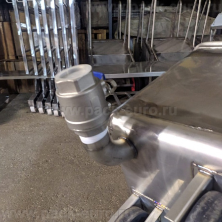Тележка чан 200 л AISI 304 с краном DN50 2