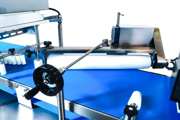 Автоматическая линия для производства сдобных дрожжевых и слоёных изделий с начинкой BAKELINE GF-250