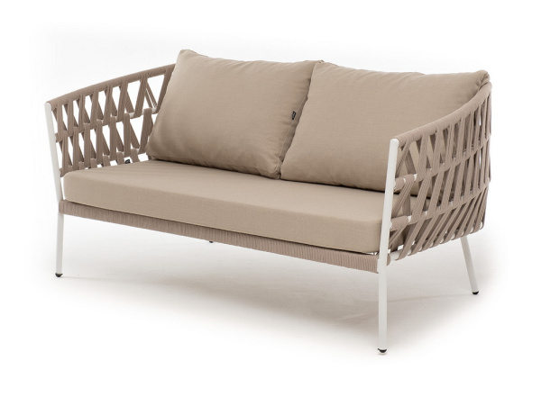 "Диего" диван 2-местный плетеный из роупа, каркас алюминий белый муар, роуп бежевый круглый, ткань бежевая 035 "Диего" диван 2-местный плетеный из роупа, каркас алюминий белый муар, роуп бежевый круглый, ткань бежевая 035