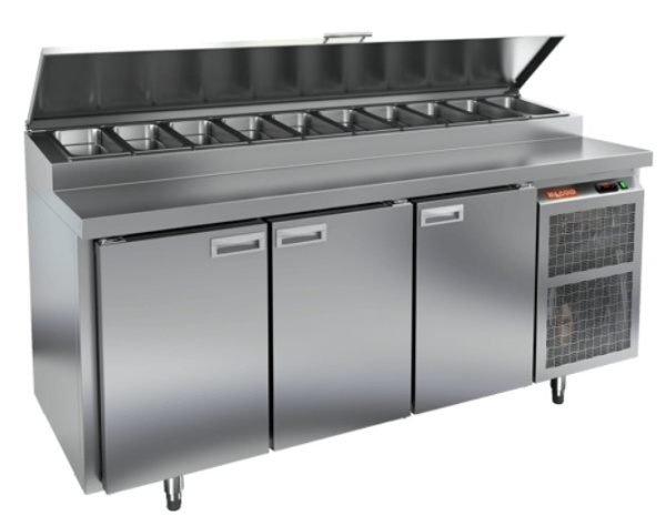 PZ2-111/GN (1/6H) стол для пиццы охл.(+2+10), 3 двери, 1835х700х850мм, глубина раб.пов. 486мм, арт. 286704 от компании Европактрейд PZ2-111/GN (1/6H) стол для пиццы охл.(+2+10), 3 двери, 1835х700х850мм, глубина раб.пов. 486мм, арт. 286704 от компании Европактрейд