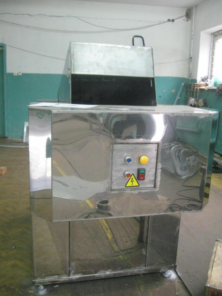 Измельчитель замороженных блоков (блокорезка) МИФ-1300 Измельчитель замороженных блоков (блокорезка) МИФ-1300