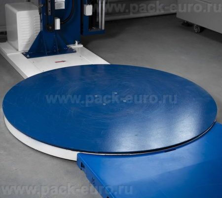 Паллетоупаковщик с моторизированной кареткой с престрейчем HL-1500 (Economical)