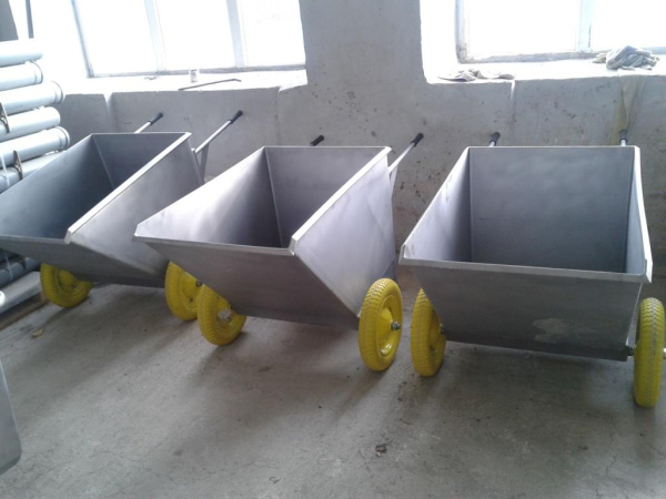 Тележка ковшовая “Рикша” 250 л AISI 430 Тележка ковшовая “Рикша” 250 л AISI 430