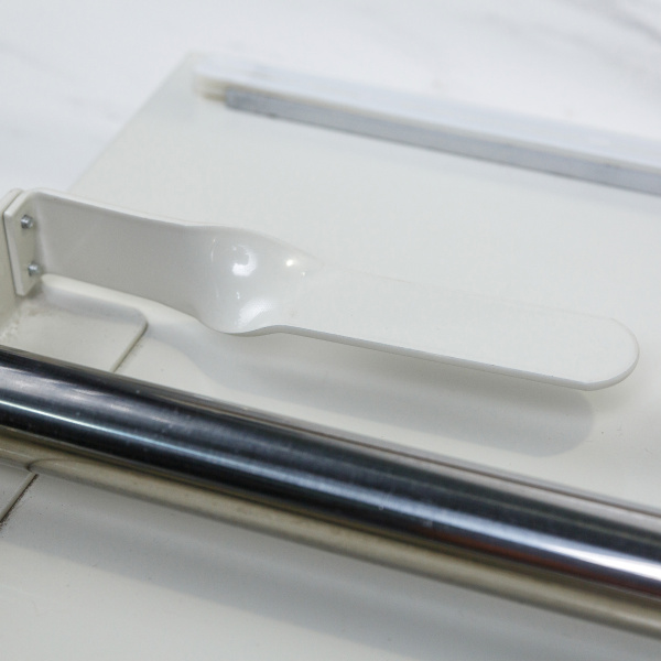 Настольный импульсный ручной запайщик SP-600 Настольный импульсный ручной запайщик SP-600