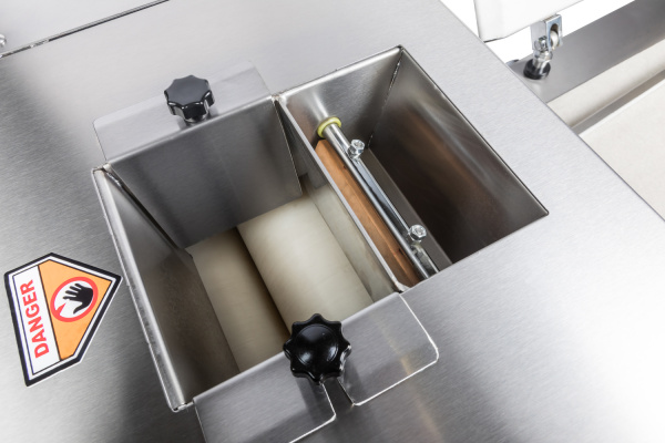 Тестозакаточная машина для формирования батонов Danler WML-400