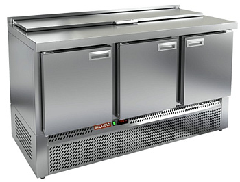 SLE1-111GN (1/3) стол для салатов  охл.(+2+10), 3 двери, 1485х700х850мм, ниж.распол.агрегата, арт. 281718 от компании Европактрейд